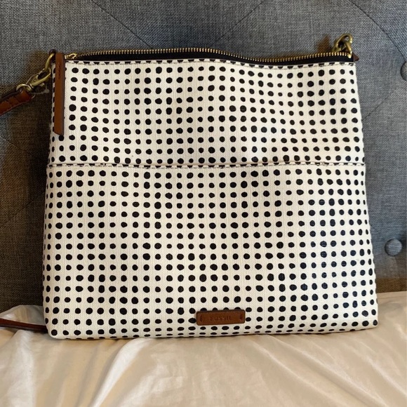 Fossil Handbags - FOSSIL bag/purse